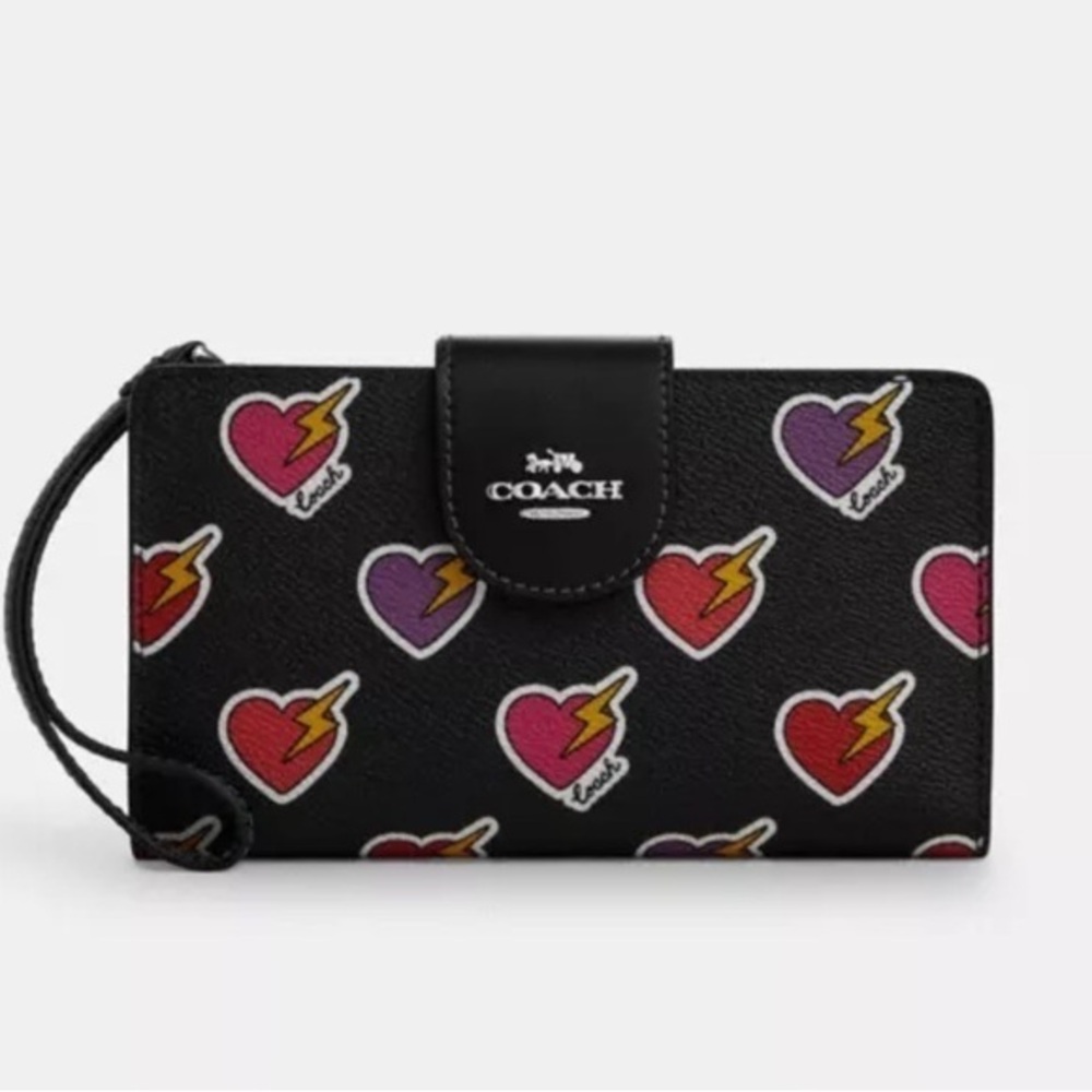 New Coach Phone Wallet With Heart Bolt Print